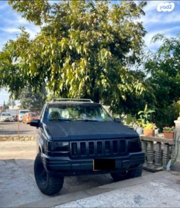 ג'יפ / Jeep גרנד צ'ירוקי (עד 2004) 4X4 אוט' 5.2 בנזין 1998 למכירה בחדרה