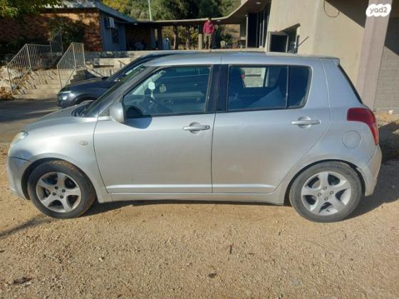 סוזוקי סוויפט GLX אוט' 1.5 (101 כ''ס) בנזין 2007 למכירה בקדימה צורן