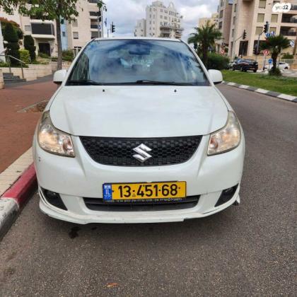 סוזוקי SX4 GLX סדאן אוט' 1.6 (107 כ''ס) בנזין 2009 למכירה בראשון לציון