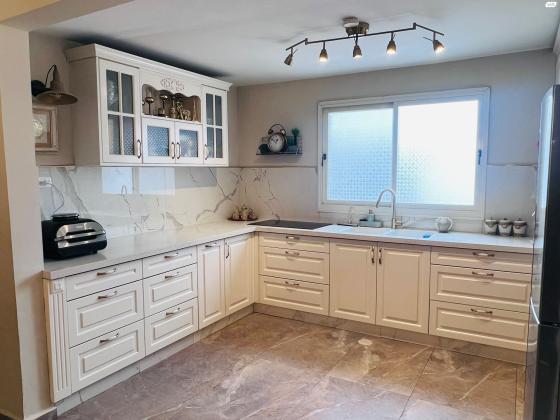 זכרון יעקב 20 (רובע ט)