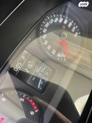 פולקסווגן טרנספורטר מסחרי/נוסעים Kombi ארוך אוט' דיזל 2 מק' 3 דל' 2.0 (150 כ"ס) דיזל 2017 למכירה בציפורי