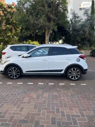 יונדאי i20 קרוס Premium אוט' 1.4 (100 כ"ס) בנזין 2017 למכירה בחדרה