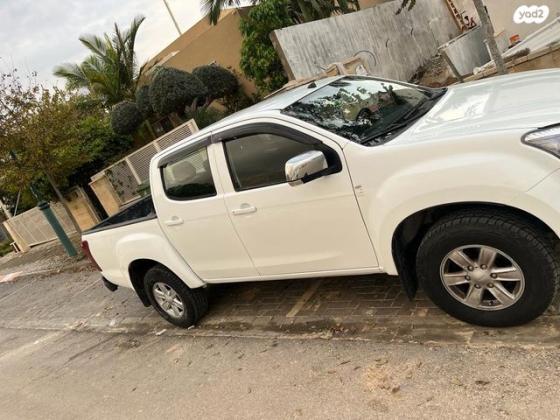 איסוזו 2X4 D-MAX LS דאבל קבינה אוט' דיזל 2.5 (163 כ''ס) דיזל 2016 למכירה באשדוד