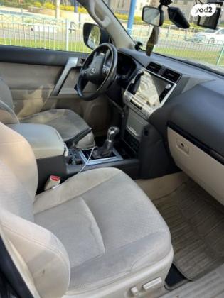 טויוטה לנד קרוזר ארוך 4X4 Select אוט' דיזל 7 מק' 2.8 (177 כ"ס) דיזל 2020 למכירה ביבנה