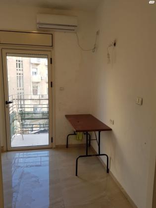 המלך ג'ורג' 13 (מרכז העיר)