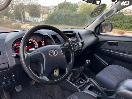 טויוטה היילקס ויגו 4X4 4X4 דאבל קבינה ידני דיזל 2.5 (144 כ''ס)[2011-2015] דיזל 2014 למכירה בחולון