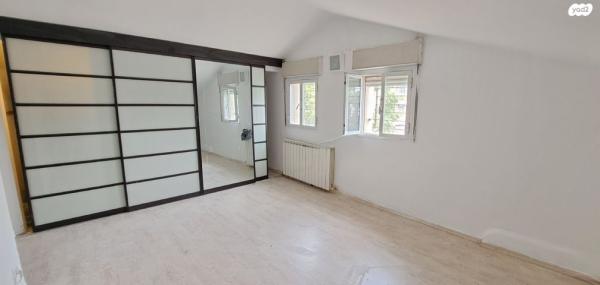 ברוריה 22 (קטמון הישנה)