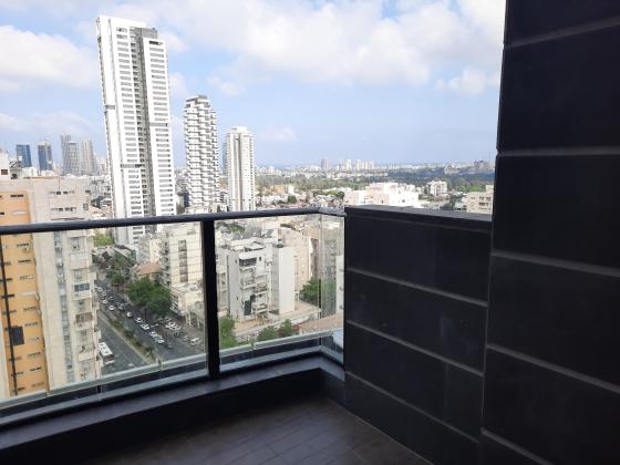 דירה 4 חדרים להשכרה ברמת גן | יוסף הגלילי 22 | קרניצי