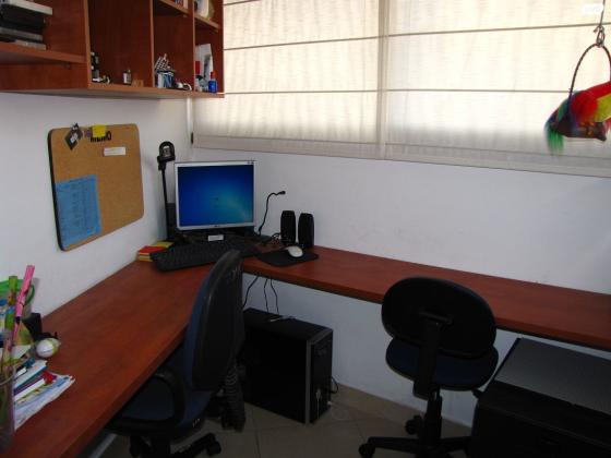 חרות 10 (שכונת הגפן)