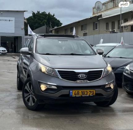 קיה ספורטז' 4X4 Premium אוט' 2.0 (163 כ''ס) בנזין 2012 למכירה בנתניה