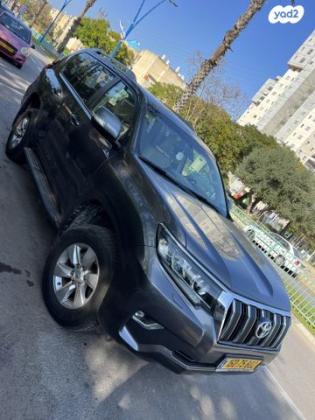 טויוטה לנד קרוזר ארוך 4X4 Select אוט' דיזל 7 מק' 2.8 (177 כ"ס) דיזל 2020 למכירה ביבנה