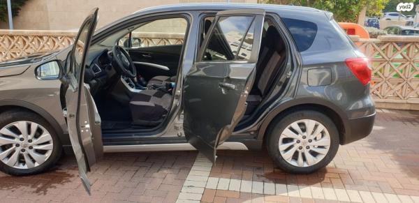 סוזוקי SX4 קרוסאובר GLX אוט' 1.4 (140 כ"ס) בנזין 2020 למכירה באשדוד