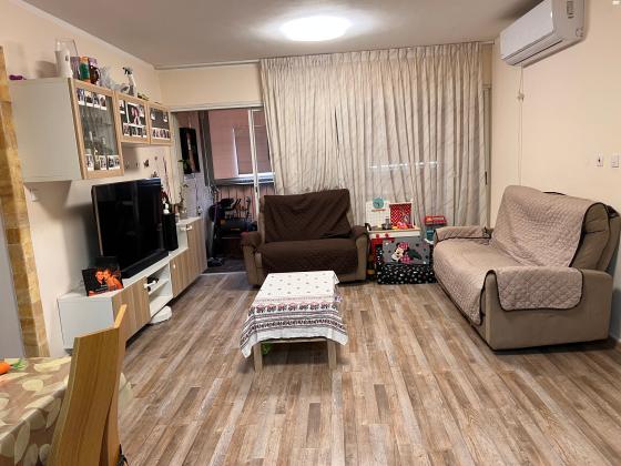 אליקים המלך 8 (רובע יג)