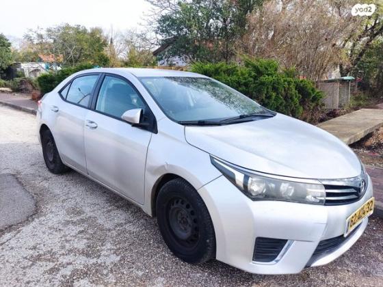 טויוטה קורולה Sun אוט' 1.6 (132 כ"ס) בנזין 2015 למכירה בחספין