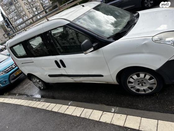 פיאט דובלו Active ארוך ידני דיזל 5 דל' 1.6 (105 כ''ס) דיזל 2014 למכירה בחיפה