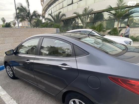 יונדאי i25 Inspire אוט' 1.4 (109 כ''ס) בנזין 2012 למכירה בקרית מוצקין