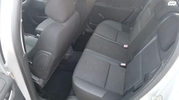 פיג'ו 207 Trendy אוט' 1.6 (120 כ"ס) בנזין 2011 למכירה בחדרה