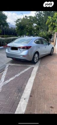 מאזדה i Premium סדאן אוט' 2.0 (165 כ"ס) בנזין 2017 למכירה ברמת השרון