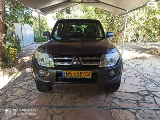 מיצובישי פג'רו ארוך 4X4 Dakar אוט' דיזל 7 מק' 3.2 (200 כ''ס) דיזל 2012 למכירה בפארק תעשיות עמק חפר