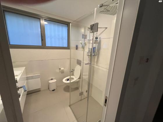 גלבר 17 (רמת שרת)