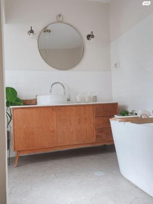 האלמוגים 21 (רובע ד)