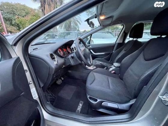 פיג'ו 308 Comfort Plus אוט' 1.6 (120 כ"ס) בנזין 2011 למכירה בראשון לציון