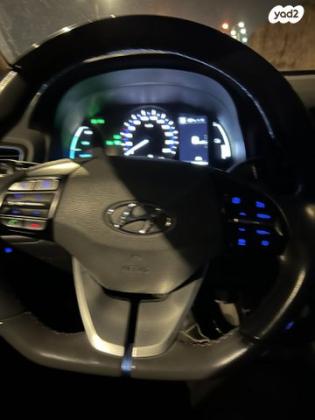 יונדאי איוניק Premium הייבריד אוט' 1.6 (141 כ"ס) בנזין 2017 למכירה במעלה אדומים