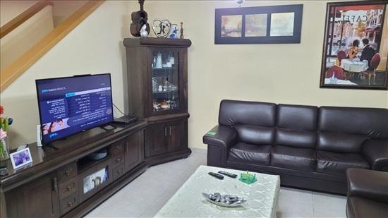 דו משפחתי 6 חדרים למכירה באחוזת ברק | סמטת סתוונית | שקטה