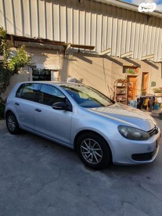 פולקסווגן גולף Trendline ידני 5 דל' 1.6 (102 כ"ס) בנזין 2009 למכירה בחולון