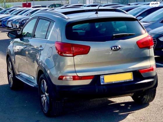 קיה ספורטז' EX אוט' 2.0 (166 כ''ס) בנזין 2015 למכירה בראשון לציון