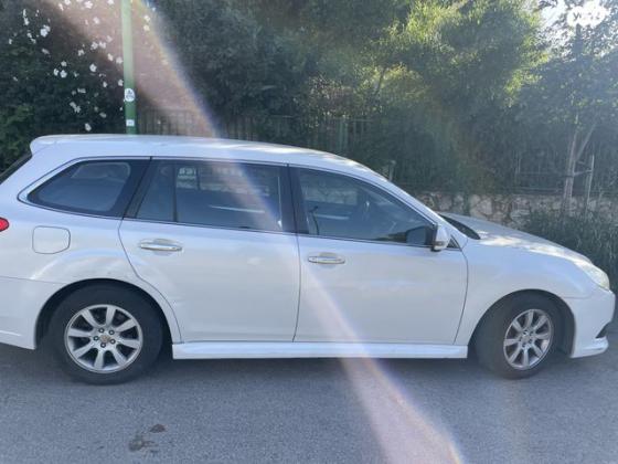 סובארו B4 4X4 Top Style סטיישן אוט' 2.0 (150 כ''ס) בנזין 2011 למכירה באשחר