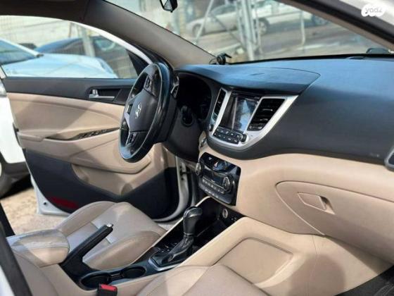 יונדאי טוסון Supreme אוט' בנזין 2.0 (155 כ''ס) בנזין 2016 למכירה בנתניה