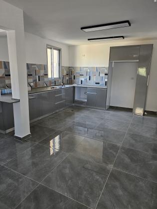 רמב"ם 28 (העיר העתיקה ורסקו)