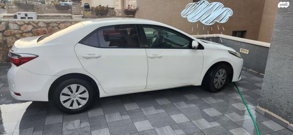 טויוטה קורולה Sun אוט' 1.6 (132 כ"ס) בנזין 2016 למכירה באבו סנאן