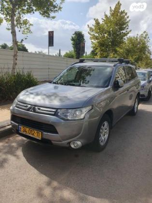מיצובישי אאוטלנדר Instyle אוט' 5 מק' 2.0 (150 כ"ס) בנזין 2013 למכירה בקדימה צורן
