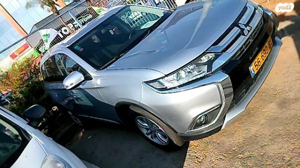 מיצובישי אאוטלנדר Intense אוט' 5 מק' 2.0 (150 כ"ס) בנזין 2017 למכירה ב