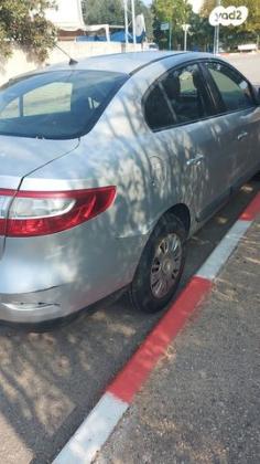 רנו פלואנס AU אוט' 1.6 (110 כ''ס) בנזין 2011 למכירה בחדרה