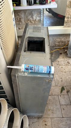 מזגן במצב מצויין מפורק לבוא ולקחת