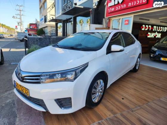 טויוטה קורולה Sun אוט' 1.6 (132 כ"ס) בנזין 2015 למכירה בחיפה