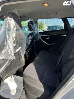 יונדאי i30 Inspire סטיישן אוט' 1.6 (135 כ"ס) בנזין 2013 למכירה בתל אביב יפו