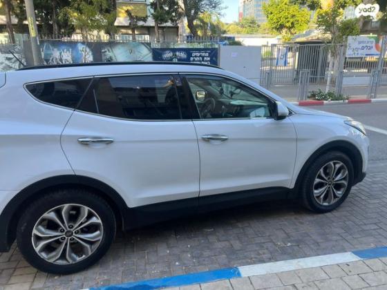 יונדאי סנטה פה 4X4 Elite אוט' בנזין 7 מק' 2.4 (192 כ''ס) בנזין 2015 למכירה באור יהודה
