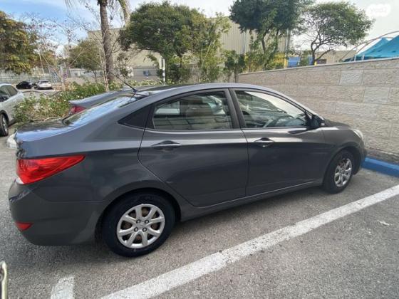 יונדאי i25 Inspire אוט' 1.4 (109 כ''ס) בנזין 2012 למכירה בקרית מוצקין