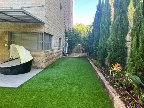 גלבר 17 (רמת שרת)