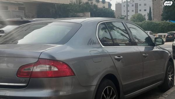 סקודה סופרב (עד 2019) Ambition אוט' 1.8 (160 כ''ס) בנזין 2012 למכירה בנתניה