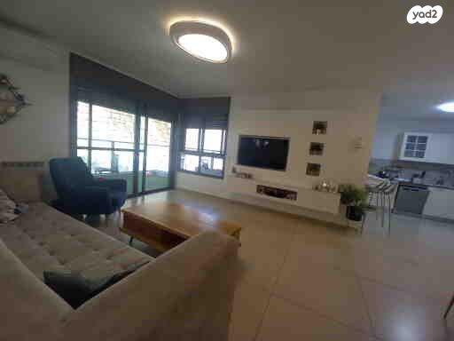 דרך כרמית 10 (קרית היובל)