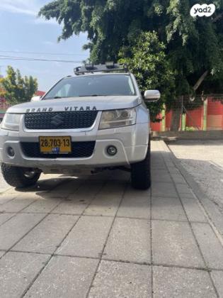 סוזוקי גרנד ויטרה 4X4 JLX-E אוט' 5 דל' 2.4 (165 כ''ס) בנזין 2011 למכירה בבת ים