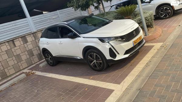 פיג'ו 3008 Premium אוט' דיזל 1.5 (130 כ''ס) דיזל 2022 למכירה באשקלון