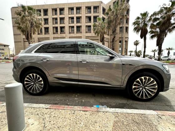 אאודי E-tron 4X4 Advanced Premium אוט' חשמלי (408 כ''ס) חשמלי 2021 למכירה בנתניה