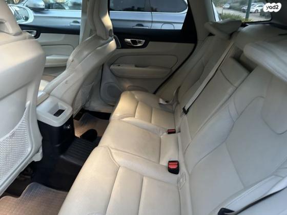 וולוו XC60 4X4 T8 Inscription הייבריד אוט' 2.0 (390 כ''ס) היברידי חשמל / בנזין 2020 למכירה בהושעיה