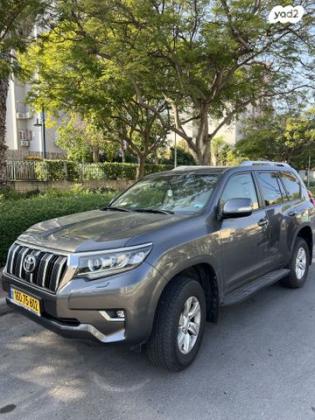 טויוטה לנד קרוזר ארוך 4X4 Select אוט' דיזל 7 מק' 2.8 (177 כ"ס) דיזל 2020 למכירה ביבנה